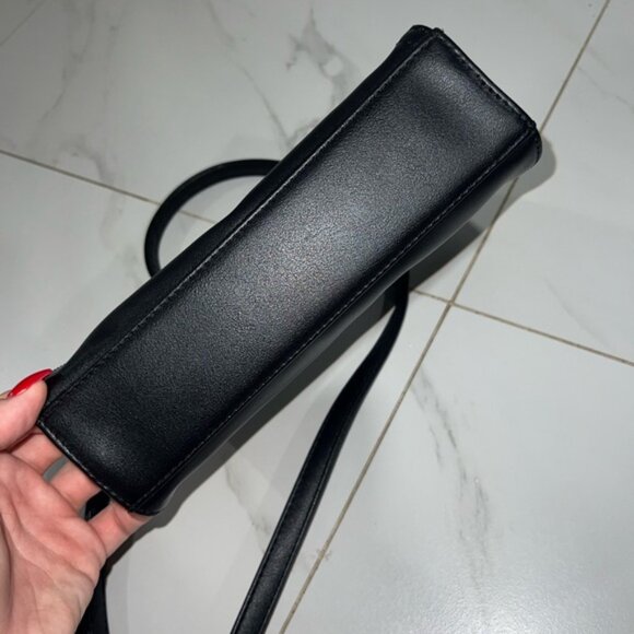 Steve Madden Crossbody - Picture 4 of 4